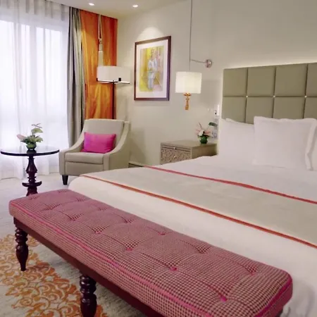 Hotel Tu Casa Near Delhi Airport